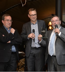 remise du trophée de la Fédération des enseignes du commerce associé